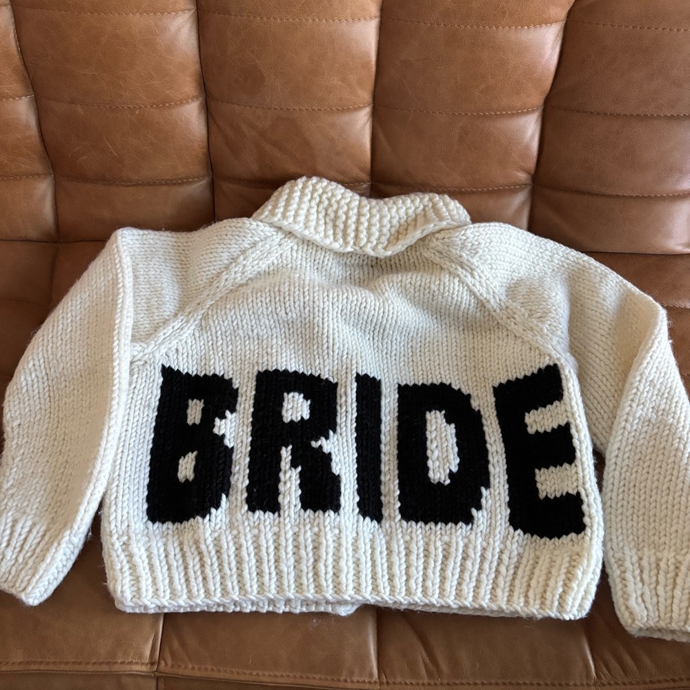 Handmade GOGO “Bride” Short Cardi Sweater One Size